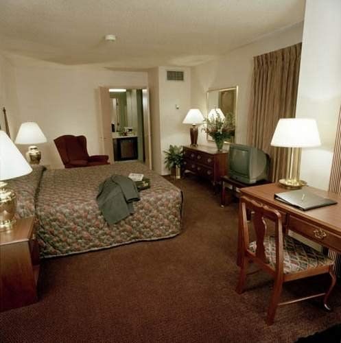 Congress Hotel & Suites Norcross Ruang foto